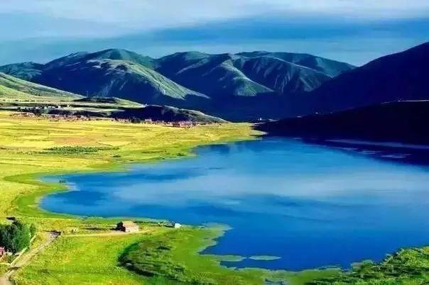 有一个远方，比西藏更西藏，那便是甘孜