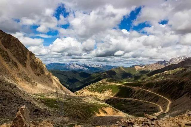 有一个远方，比西藏更西藏，那便是甘孜
