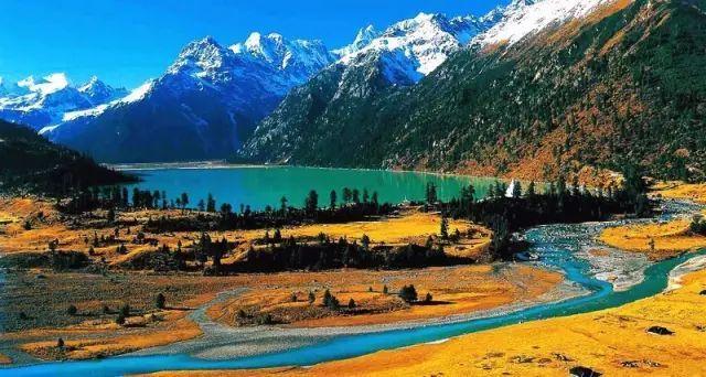 有一个远方，比西藏更西藏，那便是甘孜