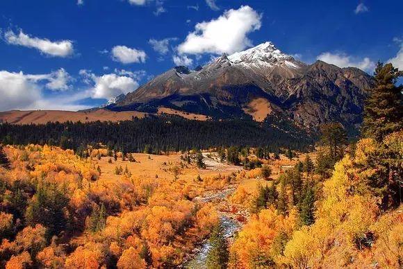 有一个远方，比西藏更西藏，那便是甘孜