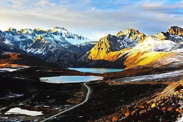 有一个远方，比西藏更西藏，那便是甘孜