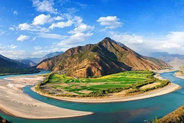 有一个远方，比西藏更西藏，那便是甘孜