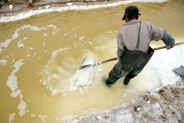 中国最大的“天空之镜'，是茶卡盐湖的56倍，美到窒息鲜少人知