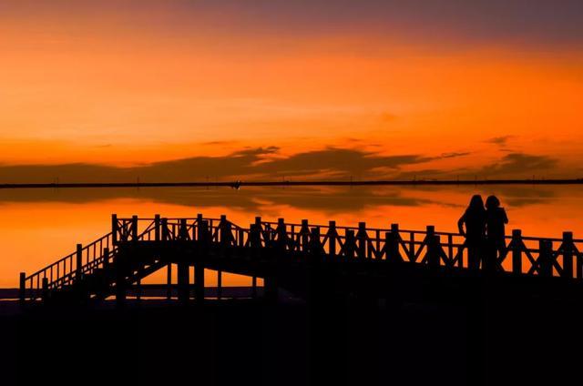 中国最大的“天空之镜'，是茶卡盐湖的56倍，美到窒息鲜少人知