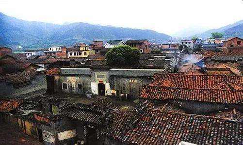 乡愁，作者：余光中