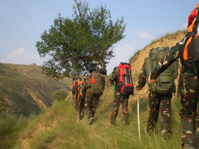 徒步旅行，这十大装备必不可少