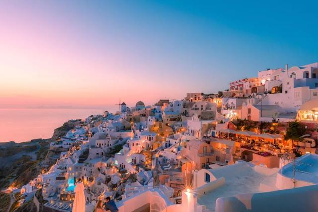 12个女人一定要去的地方，如果可以，一年旅行一次可好？