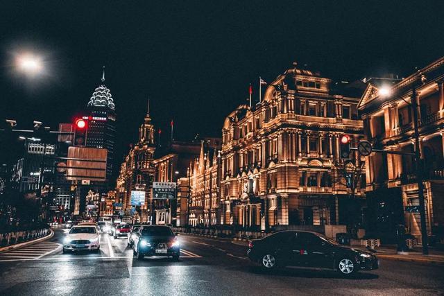 12个女人一定要去的地方，如果可以，一年旅行一次可好？