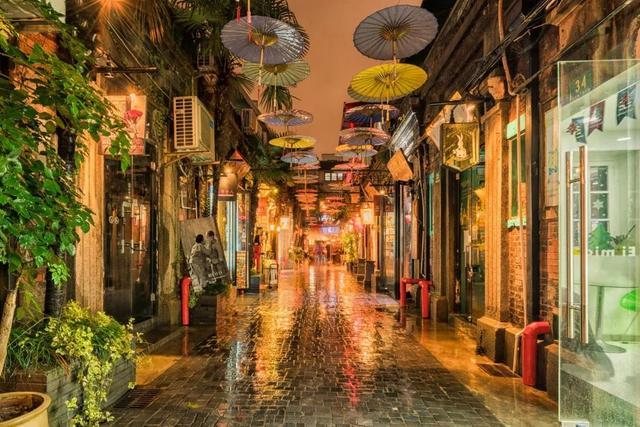 12个女人一定要去的地方，如果可以，一年旅行一次可好？