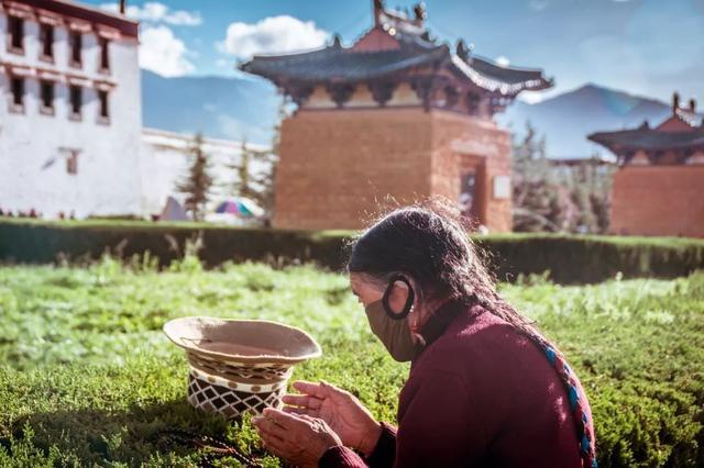 12个女人一定要去的地方，如果可以，一年旅行一次可好？