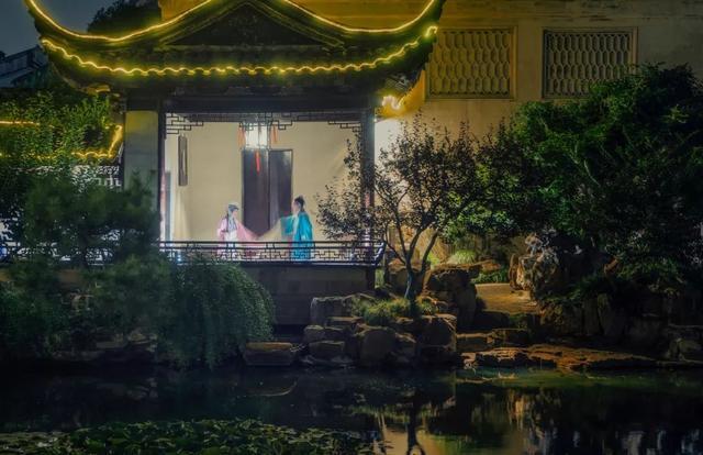 12个女人一定要去的地方，如果可以，一年旅行一次可好？