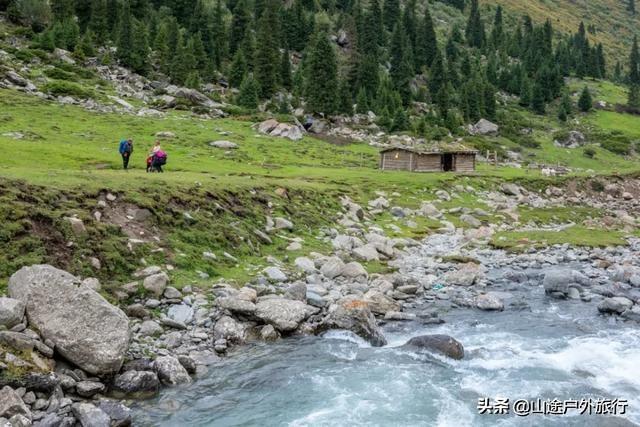 没有信号的120公里，徒步天山绝美乌孙古道，迷失在人间天堂