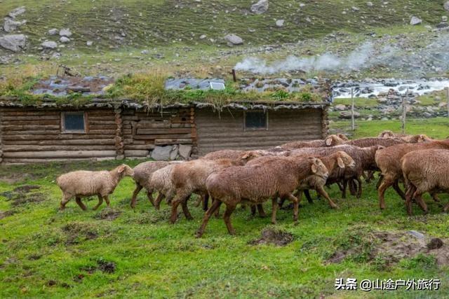没有信号的120公里，徒步天山绝美乌孙古道，迷失在人间天堂