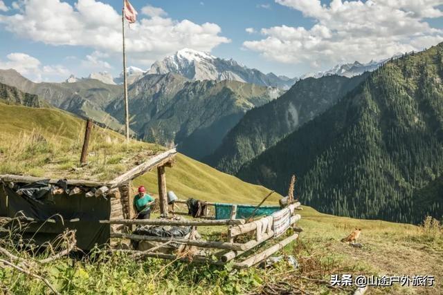 没有信号的120公里，徒步天山绝美乌孙古道，迷失在人间天堂