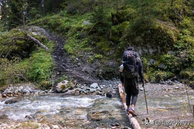 没有信号的120公里，徒步天山绝美乌孙古道，迷失在人间天堂