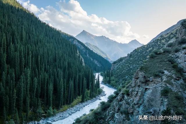 没有信号的120公里，徒步天山绝美乌孙古道，迷失在人间天堂