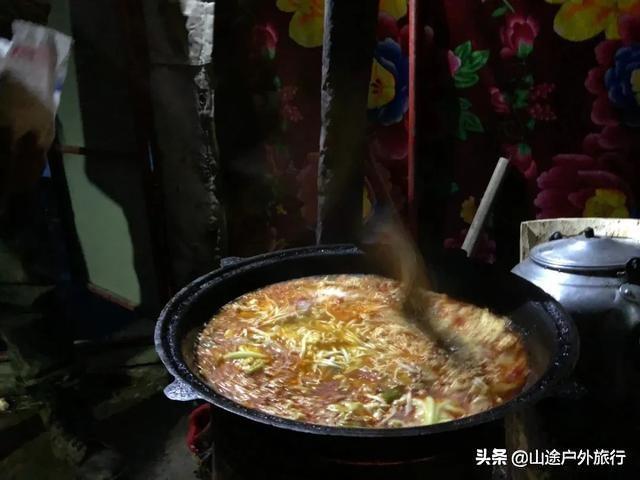 没有信号的120公里，徒步天山绝美乌孙古道，迷失在人间天堂