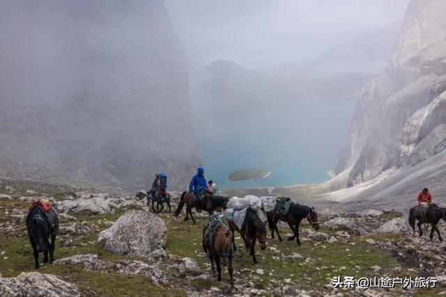 没有信号的120公里，徒步天山绝美乌孙古道，迷失在人间天堂
