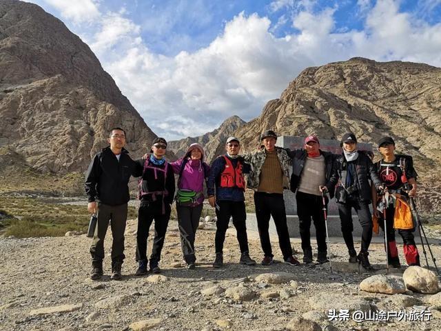 没有信号的120公里，徒步天山绝美乌孙古道，迷失在人间天堂