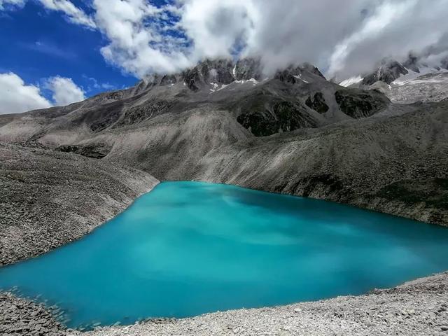 2人，124天，2155公里，中国徒步爱好者的殿堂级线路诞生了