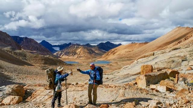 2人，124天，2155公里，中国徒步爱好者的殿堂级线路诞生了