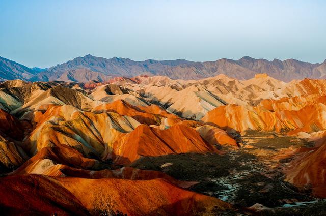 奇险灵秀美如画——镜头下的张掖丹霞彩色丘陵