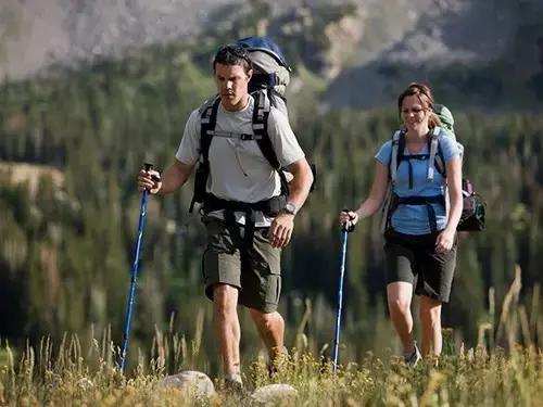 100%收藏实用帖！户外旅行不为人知的22条常识，一学就会！