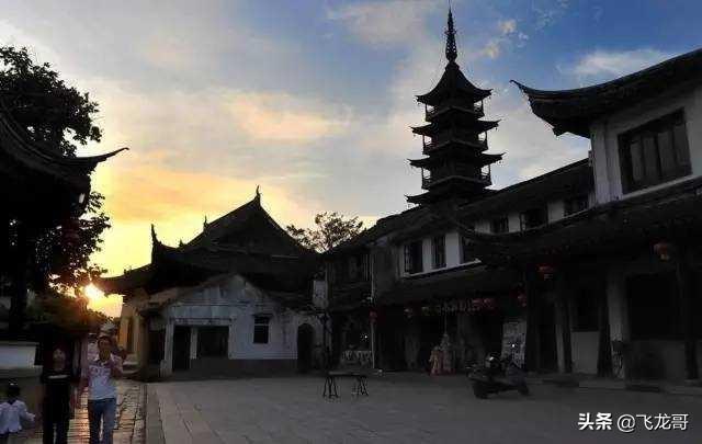 江南最地道的5个古镇，一下雨就美成了仙境