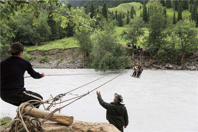 在穿越天山南北的乌孙古道上，徒步的我一路犯错，一路体悟