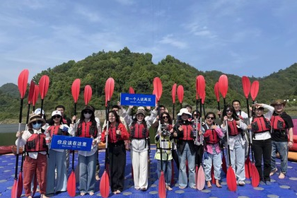 「休闲玩水」8.23/8.24 千岛湖玩水: 亲水皮划艇/水上大闯关/网红啤酒小镇... 吃千岛湖鱼头,玩转千岛湖~