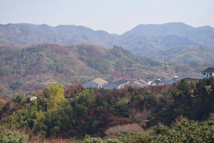 「周一/周三，新线首发」 11.24/11.26 秋染四明山：徒步悬瀑秋岭东西岙，赏四明山漫山秋色，观徐凫岩悬崖飞瀑~