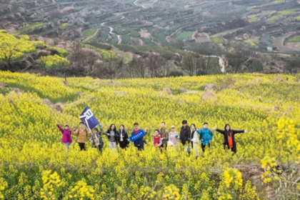 「梯田石浪，武林广场集合」3.18/周三 上虞覆卮山@踏世纪冰川石浪，足千年梯田油菜花，登上虞第一高峰覆卮山~