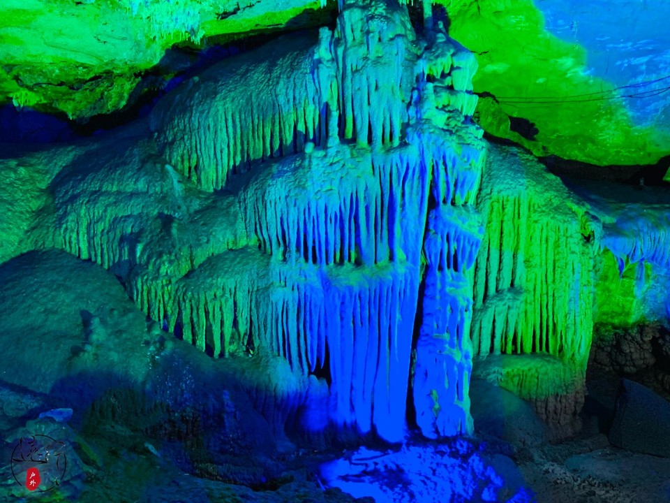 DDDEB176-356A-4C8E-81DC-55903D71EE2E