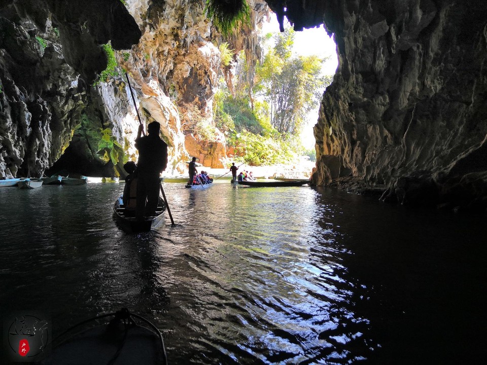 5DFF9CDA-8D99-4DAA-BA09-E505E179A52A