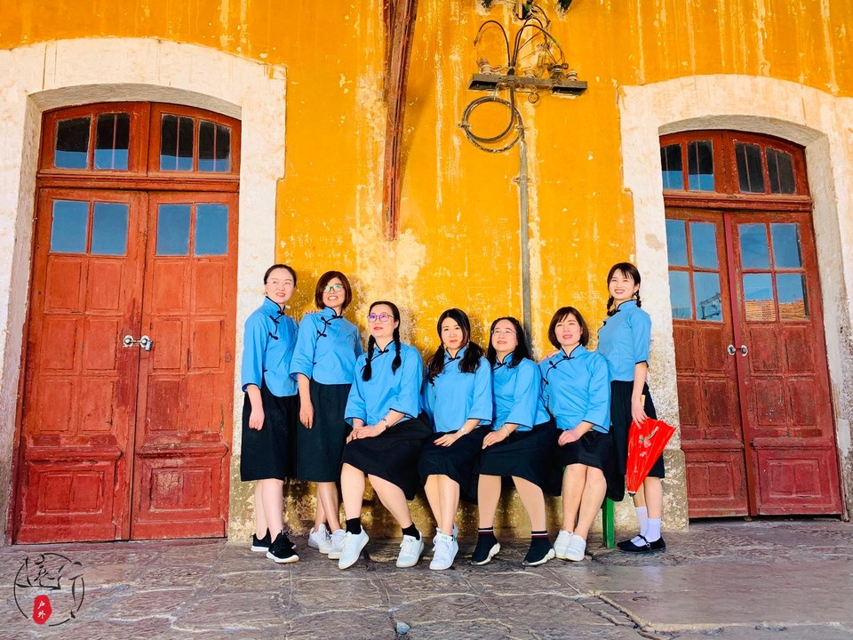 A5BC031E-1AC3-464C-A6D4-F247839E7D10