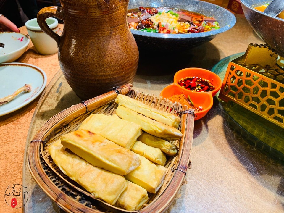 07413F77-907B-4729-BBB2-783CBD0AB4E0