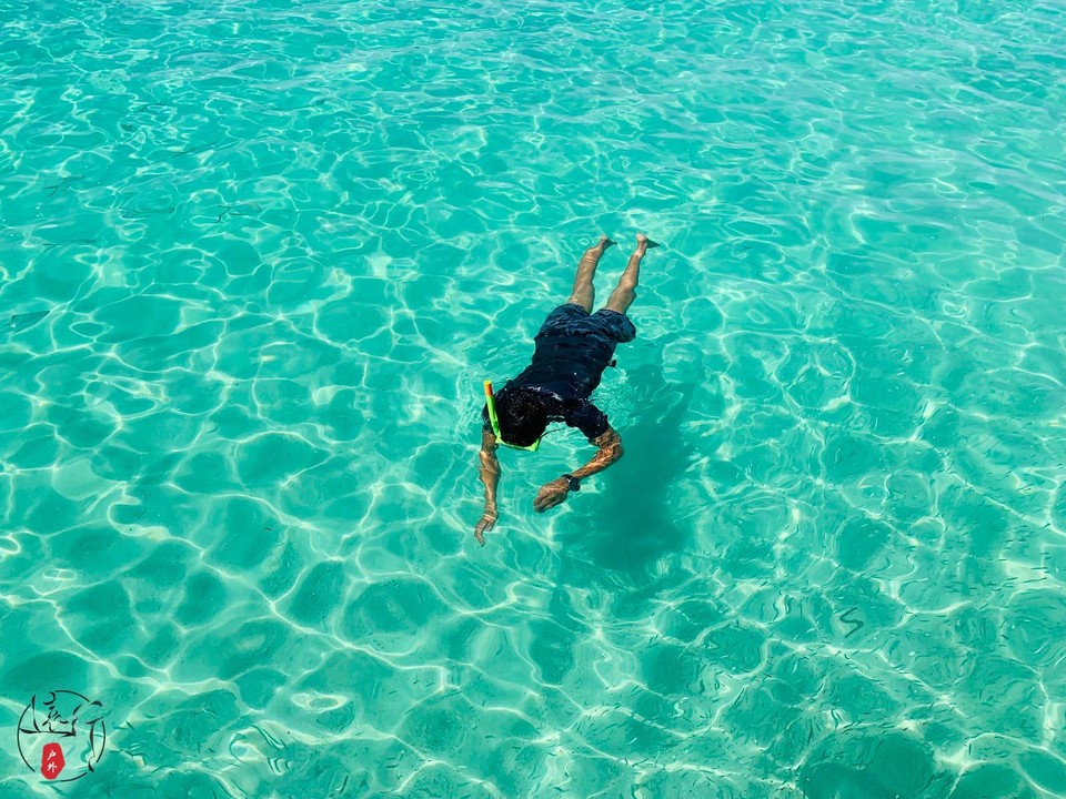 FA8EA04D-2D67-49FA-9714-BE075C9A8108