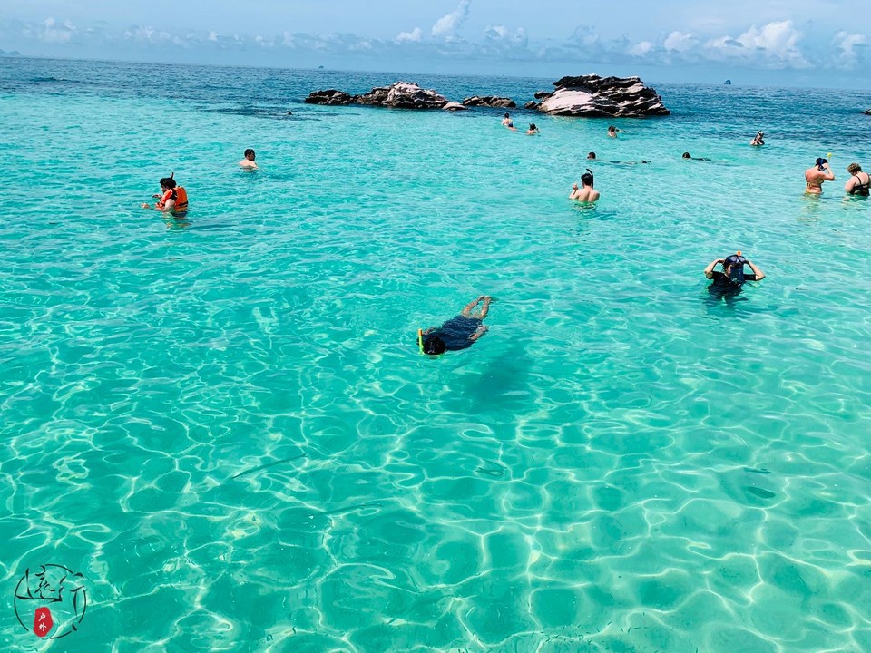 E7B19660-582B-4475-B0C9-A466BE044637