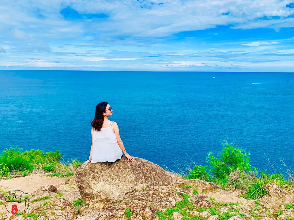 C7BBE761-6660-4C4F-9D95-44B169E71ADA