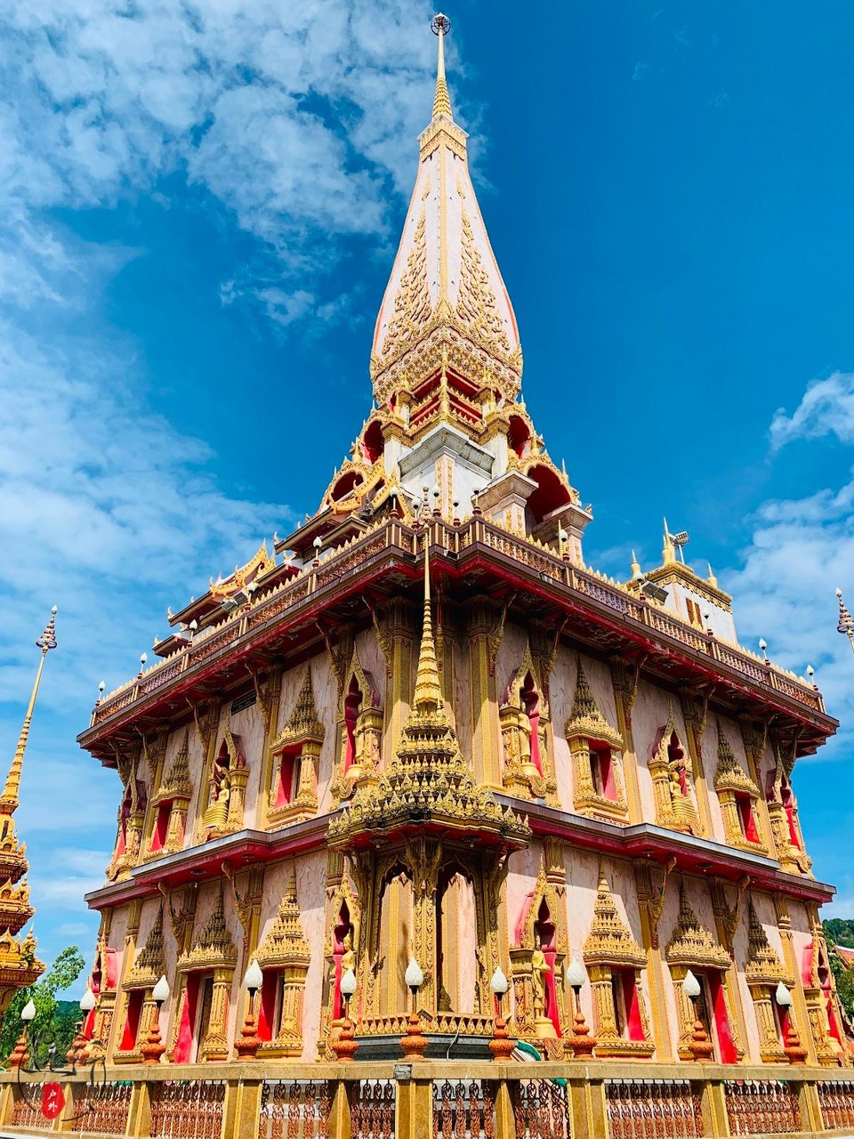 AD7B5D30-E52A-4DC7-8451-D3E34E4103BC