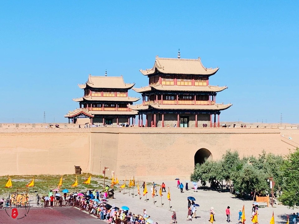 1515F48F-7124-4FE7-8E7F-99D67BFFC8CF