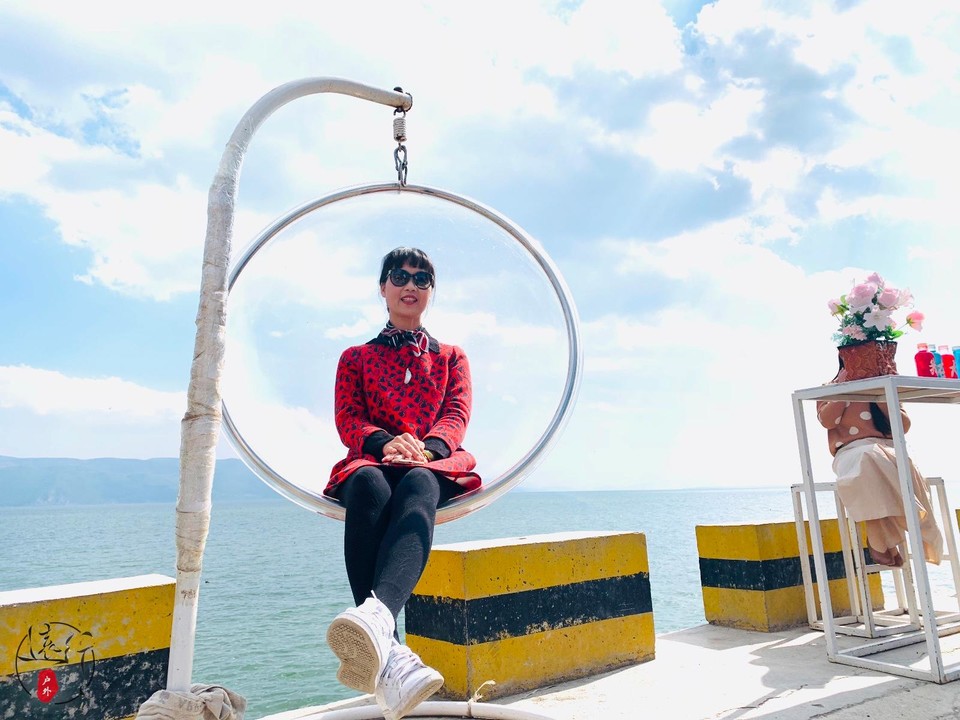 9E3942BD-6882-4D22-BAA7-1850EB3C28E8