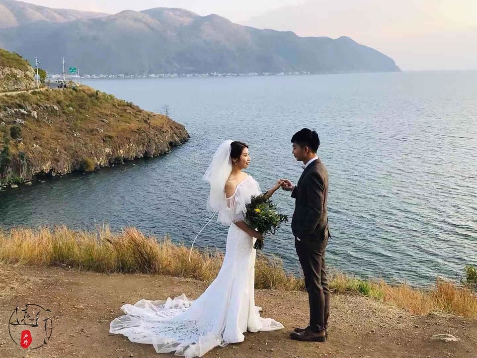 CF901C91-8ADD-4165-85FE-223AAD74A1BD