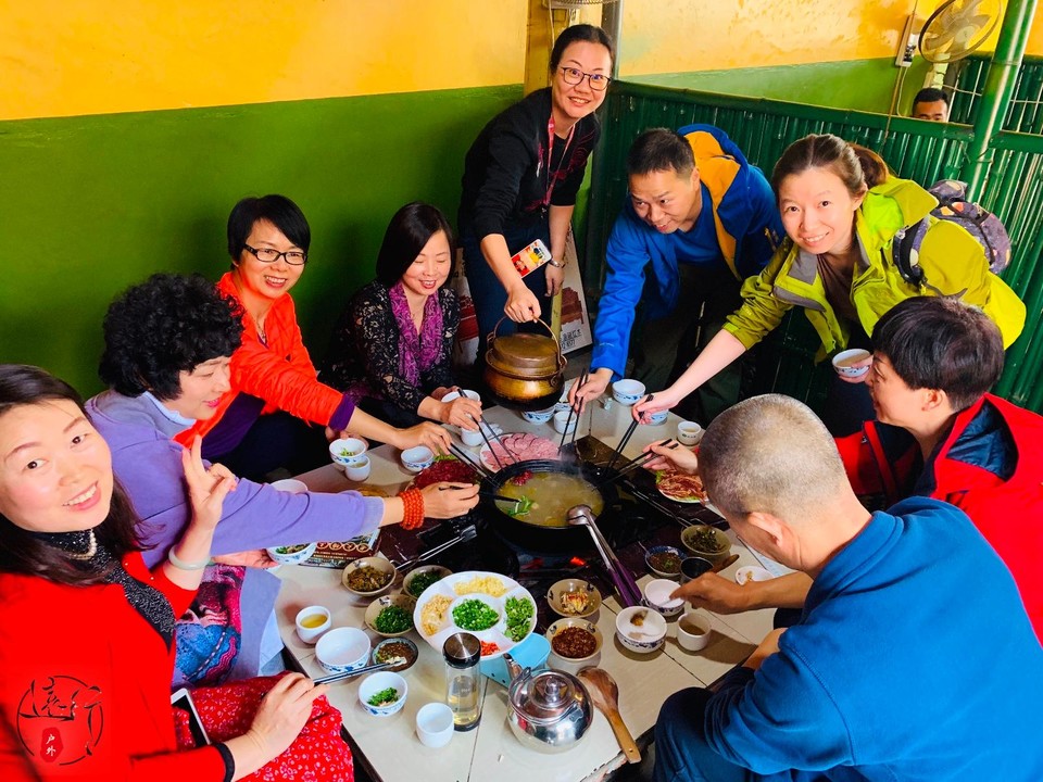 2A5EFD2B-7200-4926-A351-A89F0584F126