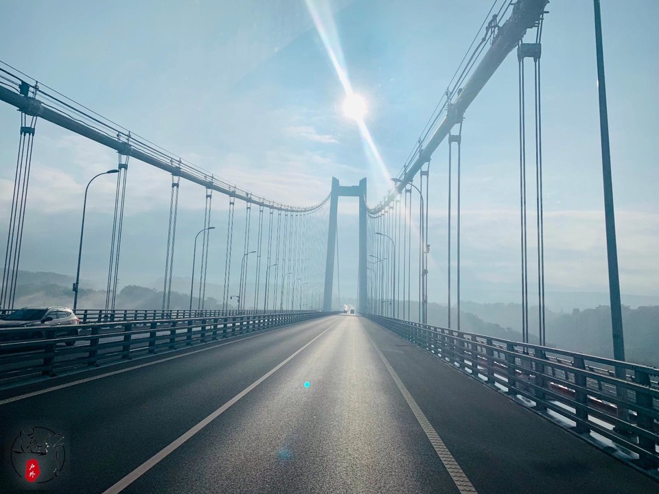 DCD8D5A5-165C-4D55-A372-C1291772E616