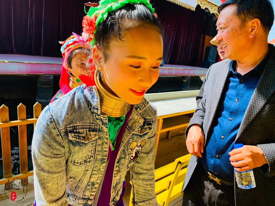 4938971E-40EA-45E1-880F-81431A3E2510