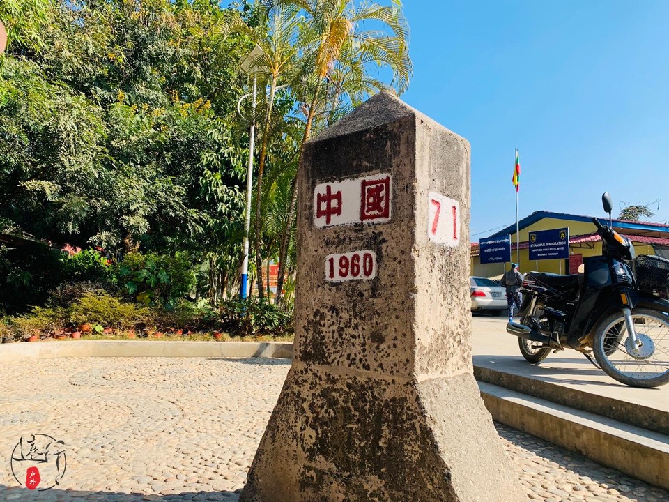 DF09F667-EBC2-4A90-9EF0-427347CAD732