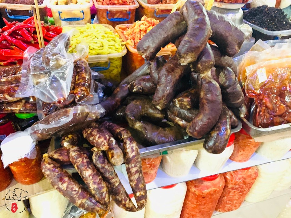 B0AD5C6E-7F4D-4AA2-AA1D-3513AE2F3150