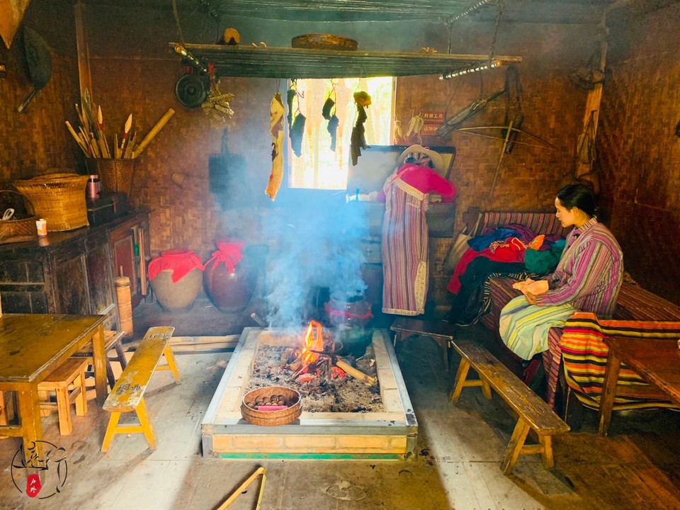 AA2F62E1-713B-4874-A3AF-11A6CE01178F