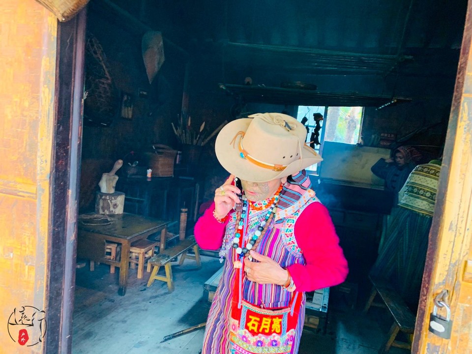 D7A6EB0B-C063-4D66-9D3F-81FD793B6CD5